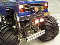 Tamiya Clodbuster 58065 Blue and Chrome - Front Bumper Chevy Lights