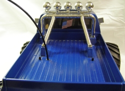 Tamiya Clodbuster 58065 Blue and Chrome - Looking into Bed