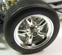 Aluminum Team Associated TC3 1968 Camaro Photo - Crager SS Wheel Close-Up